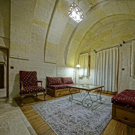 Alojamento de Acomodação e Pequeno-almoço Naraca Cave House Göreme